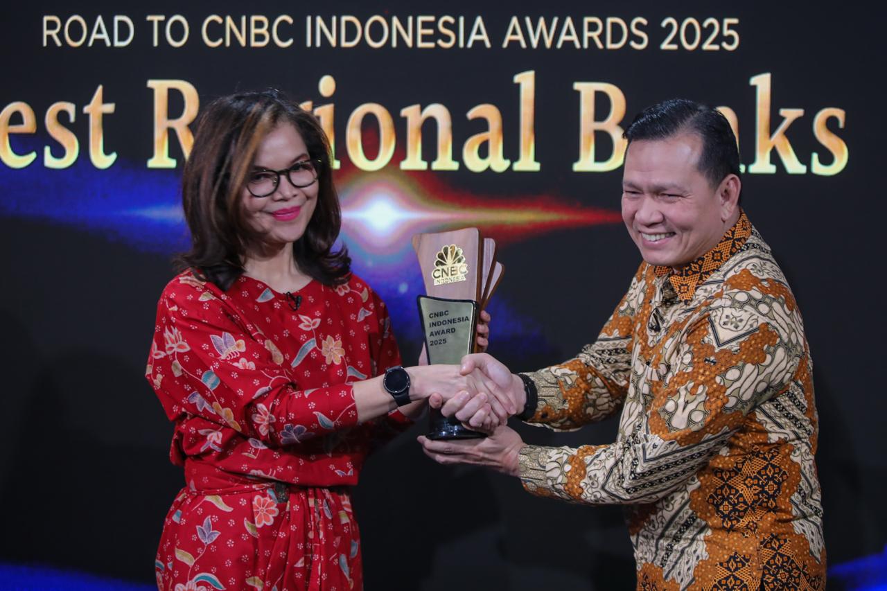 Bank Jakarta Raih Penghargaan ESG Excellence Awards Berkat Dukungan terhadap UMKM