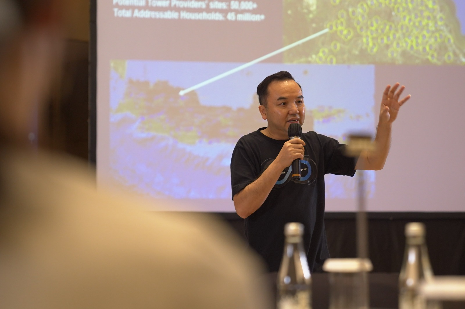 Menangkan Frekuensi 1,4 GHz, Surge Siap Akselerasi Internet Cepat di Indonesia
