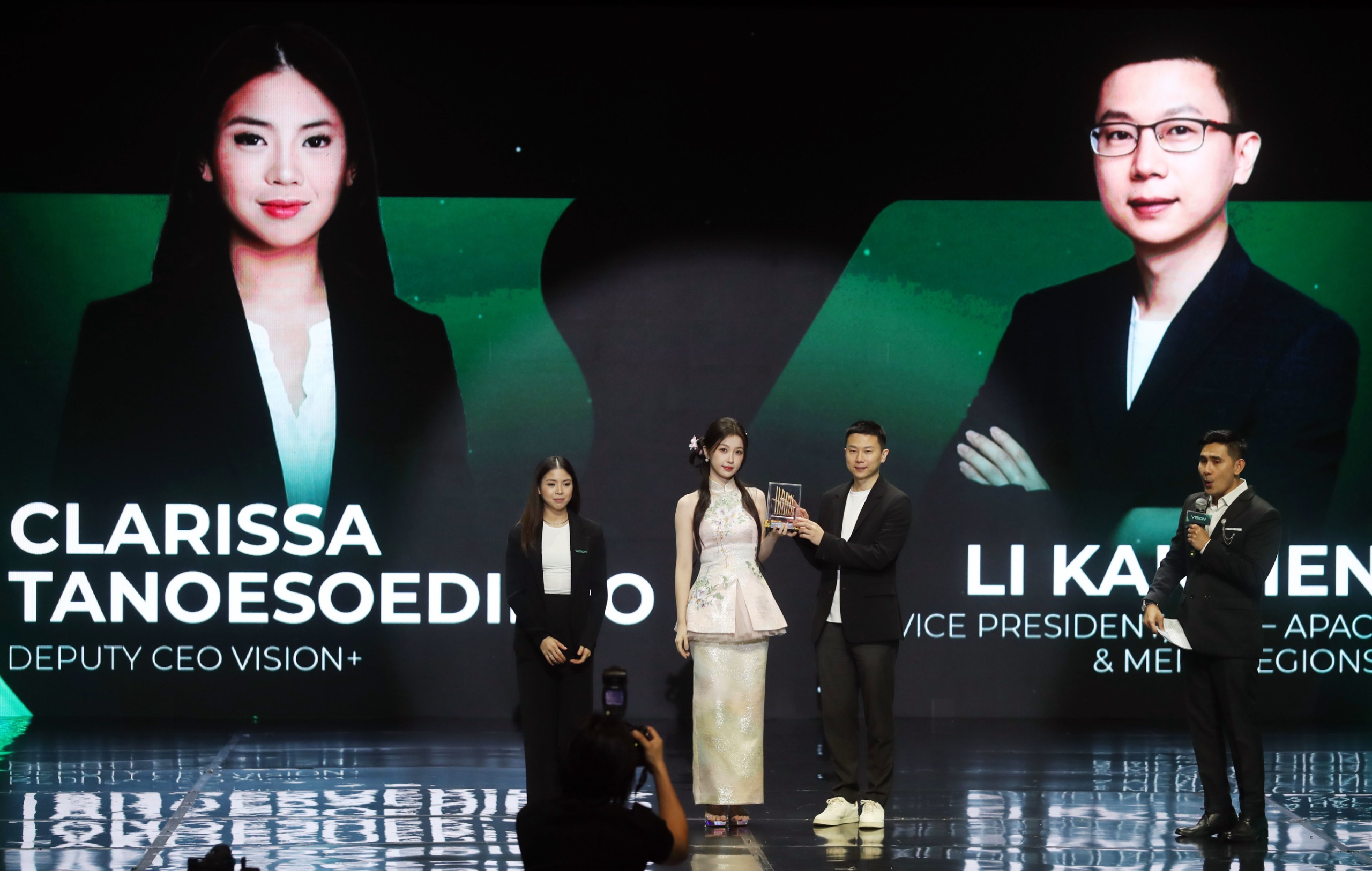 VISION+ dan iQIYI Hadirkan Paket “Combo Asia”, Perkuat Ekosistem Hiburan Asia