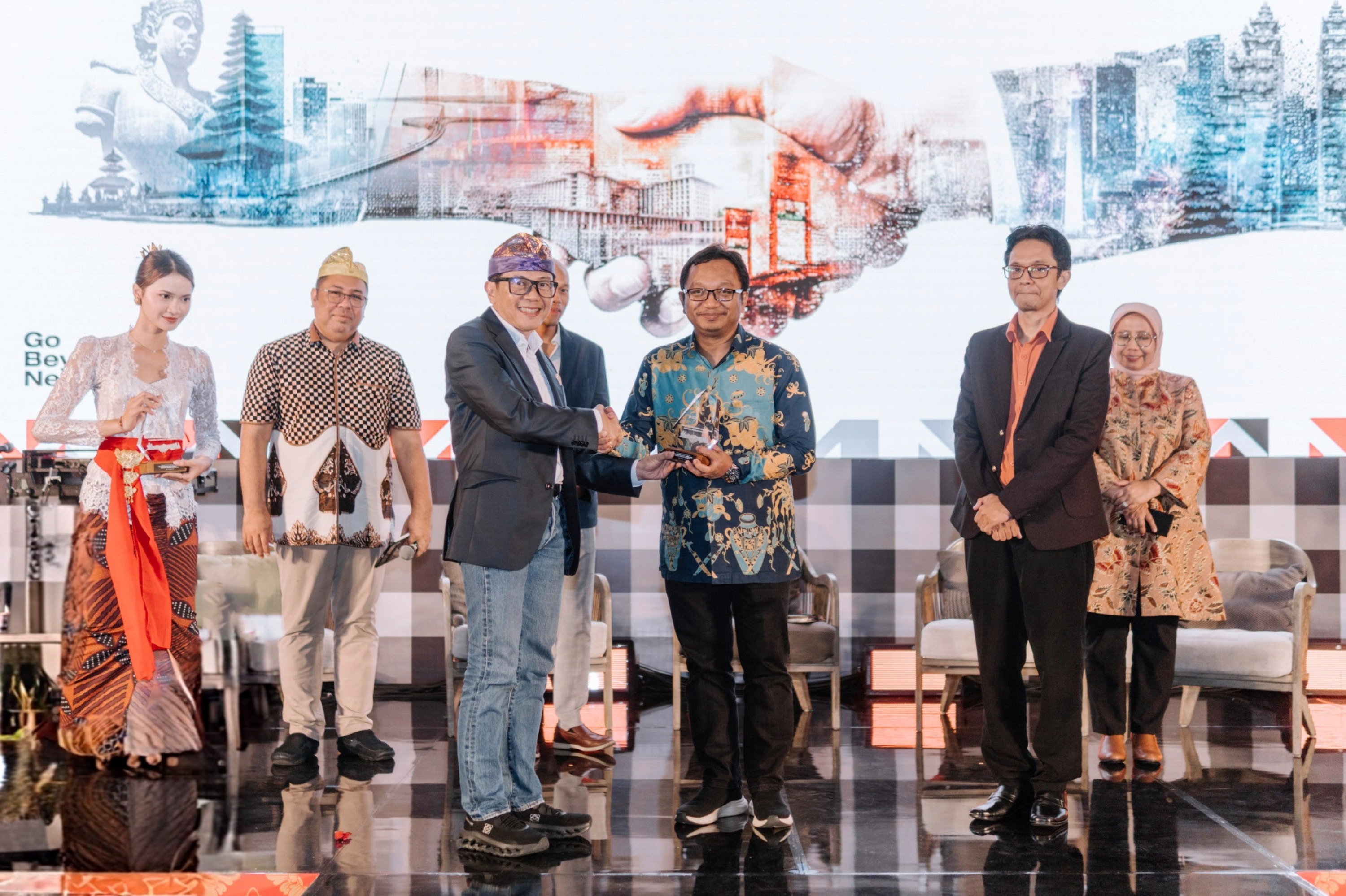 SIG Tancap Gas Transformasi Bisnis, Perkuat Semen Hijau dan Solusi Konstruksi Terintegrasi