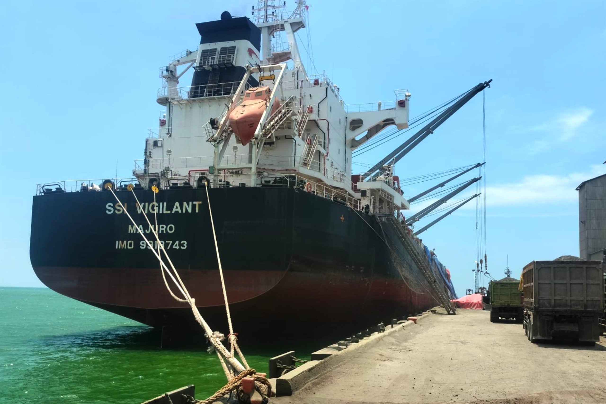 SIG Ekspor Perdana 45.000 Ton Klinker ke Mauritania, Perluas Pasar Afrika