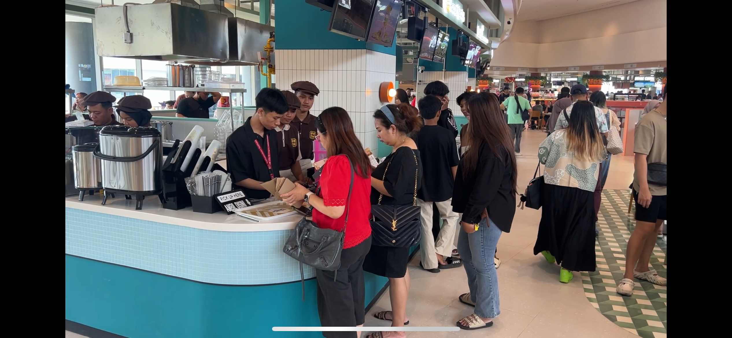 Mudahkan Transaksi Pengunjung, YUKK Payment Gateway Jadi Mitra Resmi Food Court 23 Semarang