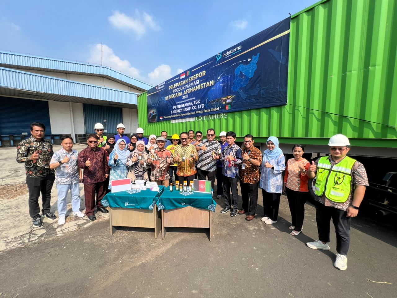 Indofarma Genjot Pasar Global, Lepas Ekspor Lima Kontainer ke Afganistan